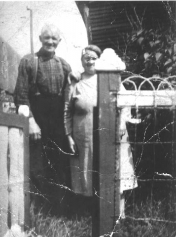 132: Thomas Norman and his wife Jane Traverse. [courtesy of Jenny (Norman) Collier]  - Thomas son of Michael Norman &amp;amp; Mary Anne Mulrooney
